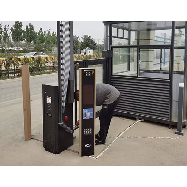 小區(qū)車牌識(shí)別系統(tǒng)